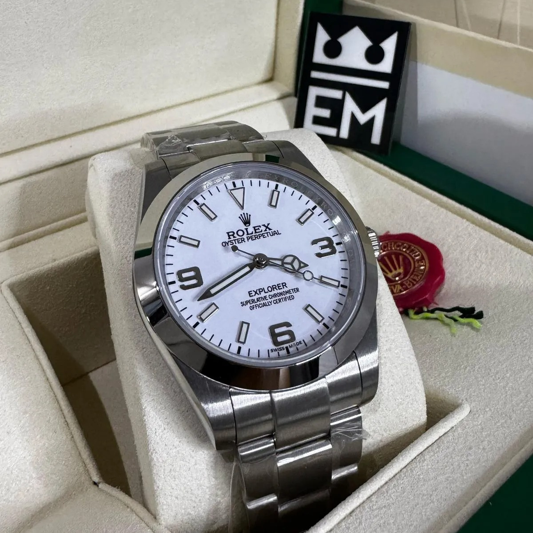 Explorer “White Dial”